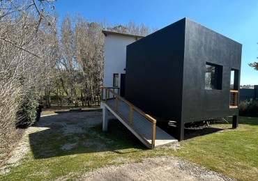 VENTA - CASA 5 AMBIENTES EN BARRIO CERRADO SAN BENITO 